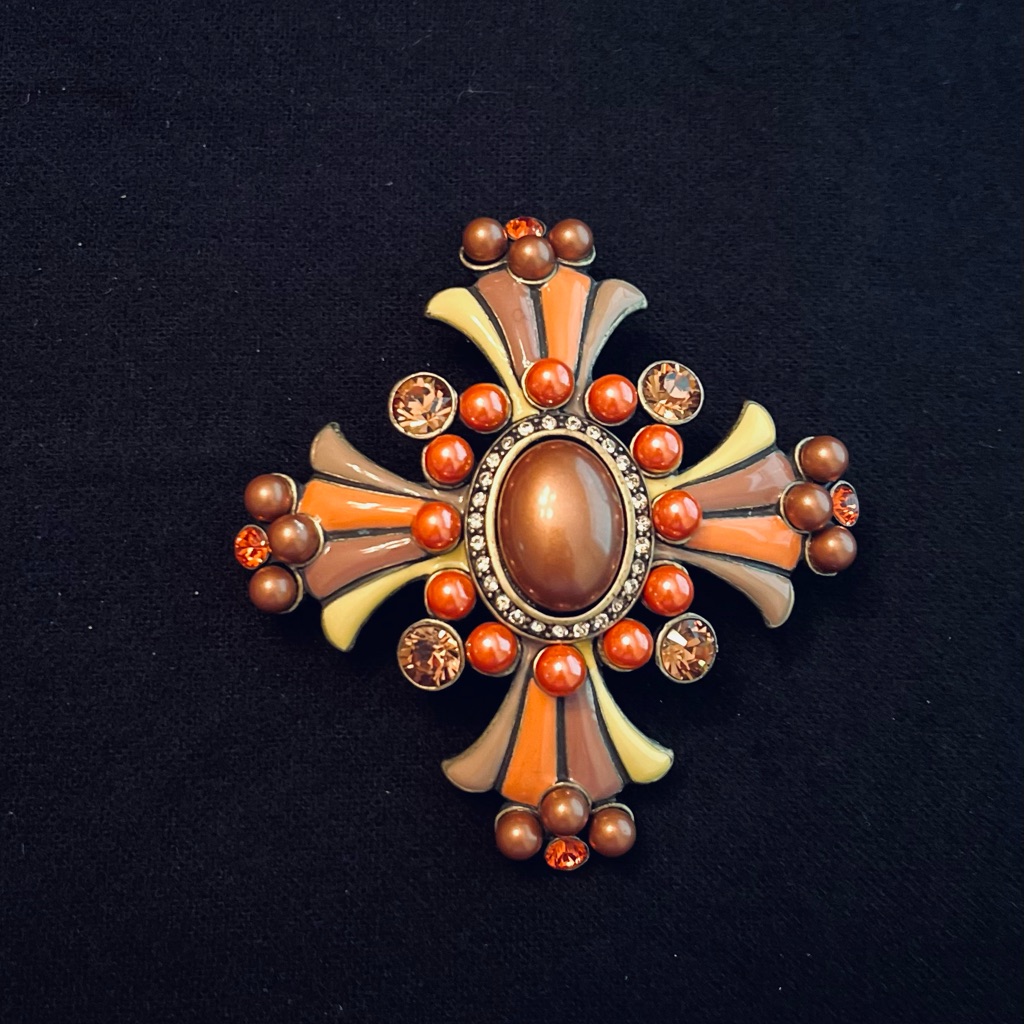 Vintage Joan Rivers Pastel Maltese Cross Brooch Original Box In Mint Condition